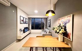 2Brs City View In The Heart Of Saigon - Free Infinity Pool